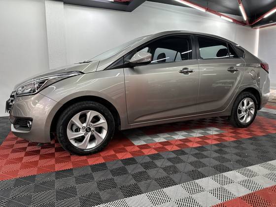 HYUNDAI HB20S 1.6 PREMIUM 16V FLEX 4P AUTOMÁTICO